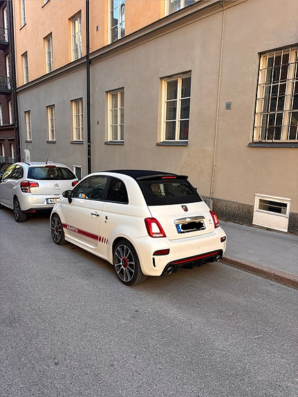 Abarth 595C 2 of 5