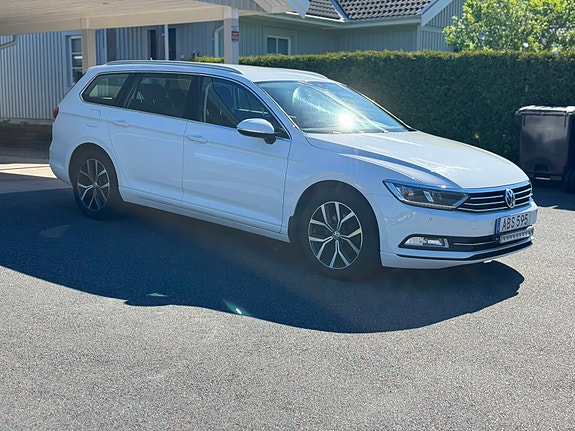 Volkswagen Passat 3 of 5