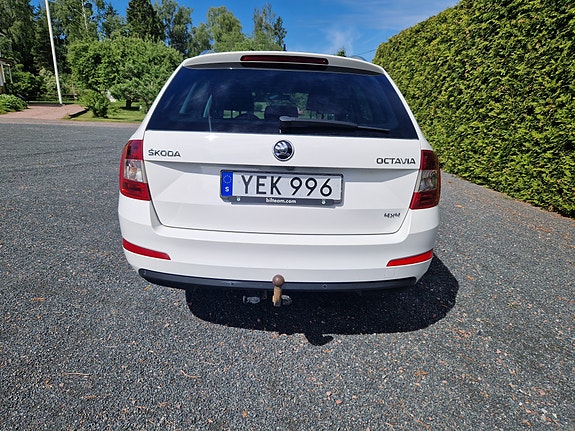 Skoda Octavia 7 of 12