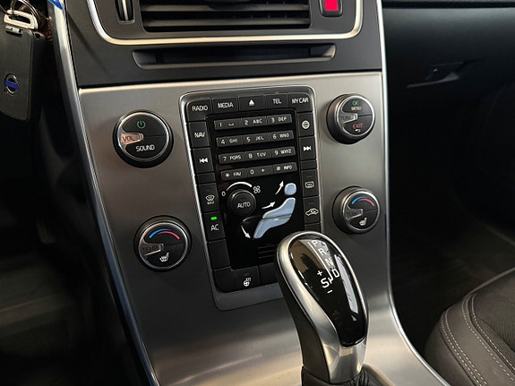 Volvo V60 17 of 20