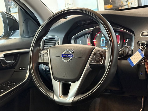 Volvo V60 12 of 20