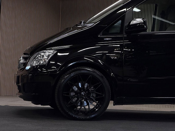 Mercedes-Benz Viano 5 of 5