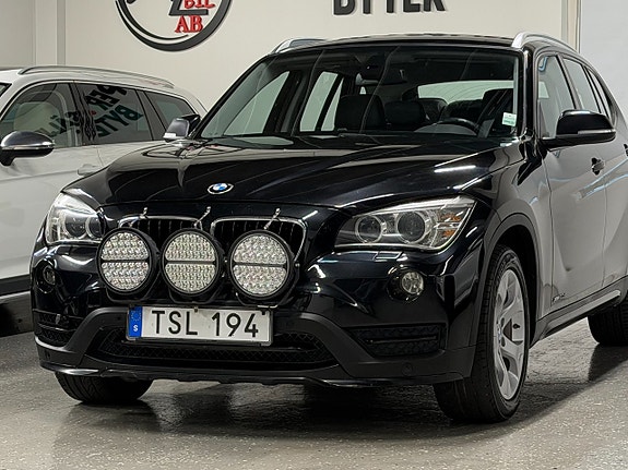 BMW X1 3 of 5
