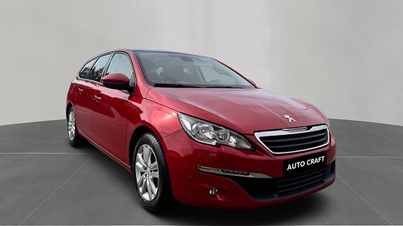 Peugeot 308 SW 3 of 5