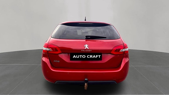 Peugeot 308 SW 6 of 13