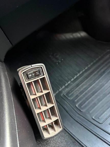 Toyota RAV4 18 of 30