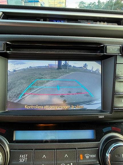 Toyota RAV4 25 of 30
