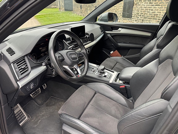 Audi Q5 4 of 4