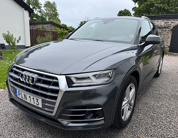 Audi Q5 3 of 4