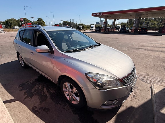 Kia Ceed 3 of 13