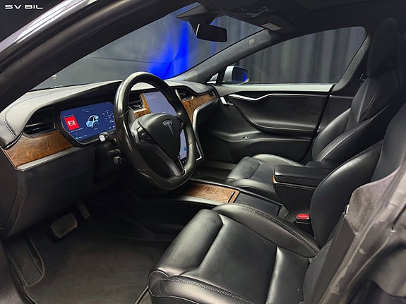 Tesla Model S 10 of 30