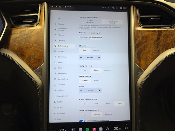 Tesla Model S 30 of 30