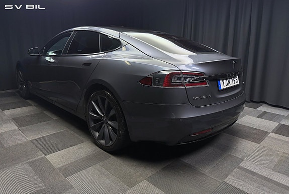 Tesla Model S 6 of 30