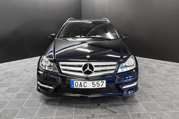 Mercedes-Benz C220 4 of 22