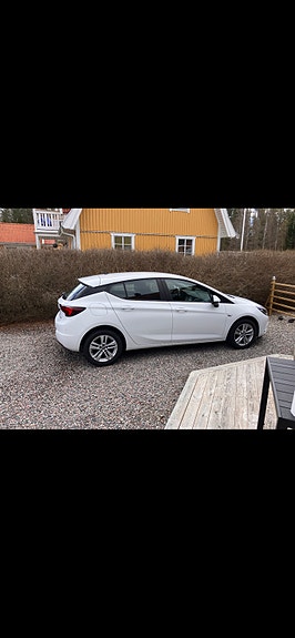 Opel Astra 4 of 4