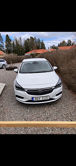 Opel Astra 2 of 4