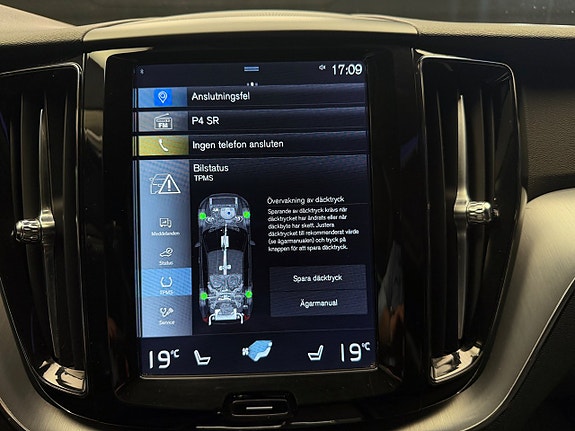 Volvo XC60 28 of 30