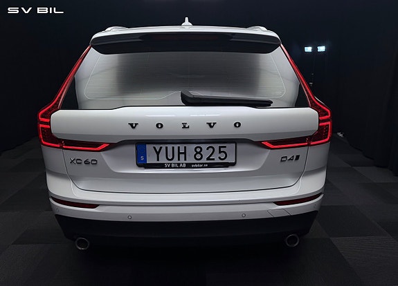 Volvo XC60 5 of 30