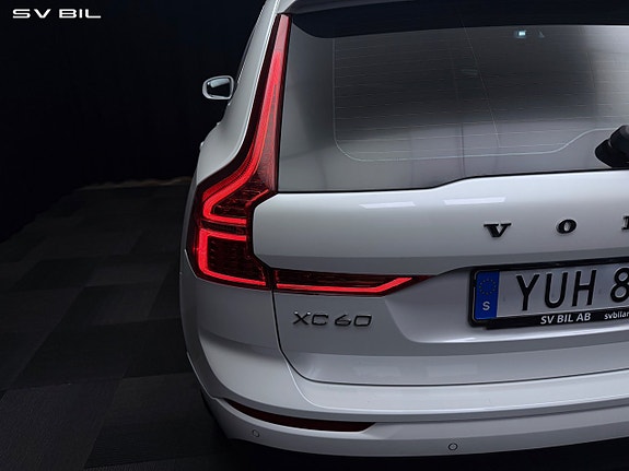 Volvo XC60 10 of 30