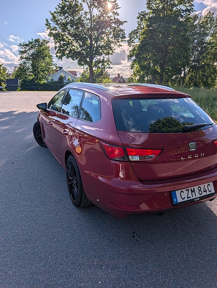 Seat Leon 5 of 5