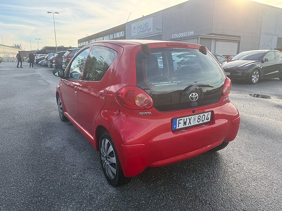 Toyota Aygo 5 of 5