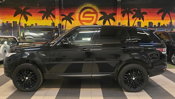 Land Rover Range Rover Sport 5 of 5