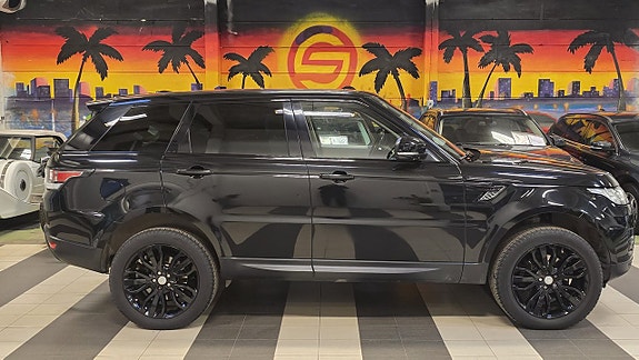 Land Rover Range Rover Sport 4 of 5
