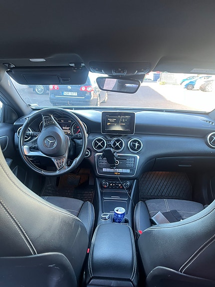 Mercedes-Benz A180 d 5 of 5