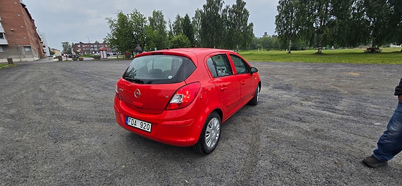 Opel Corsa 3 of 5