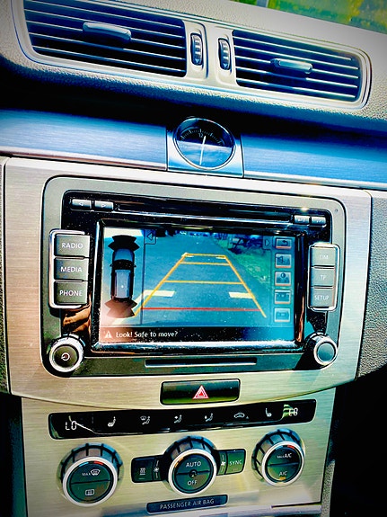 Volkswagen Passat 8 of 28