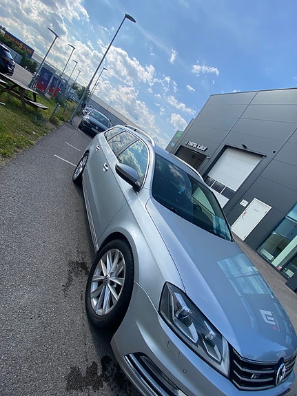 Volkswagen Passat 5 of 5