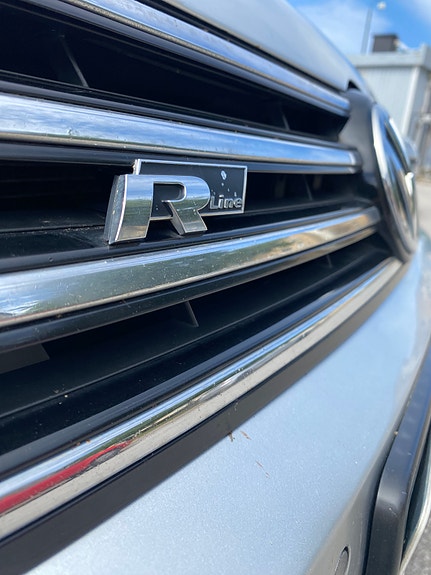 Volkswagen Passat 15 of 28