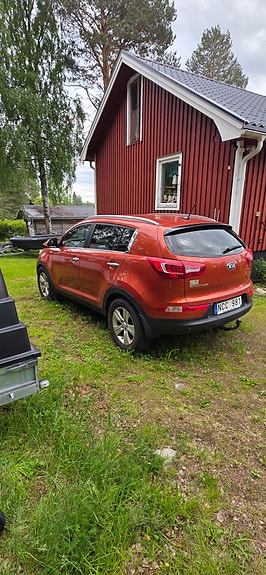 Kia Sportage 2 of 5