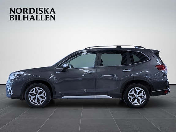 Subaru Forester 4 of 5