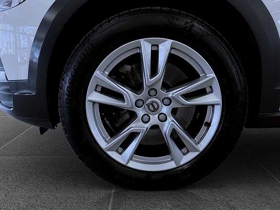Volvo V90 Cross Country 16 of 16