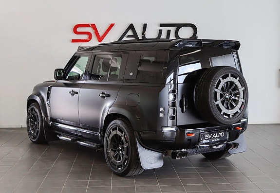 Land Rover Defender 110 4 of 5