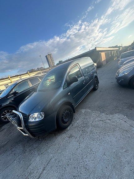 Volkswagen Caddy 4 of 8