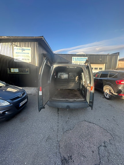 Volkswagen Caddy 6 of 8