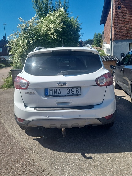 Ford Kuga 3 of 5