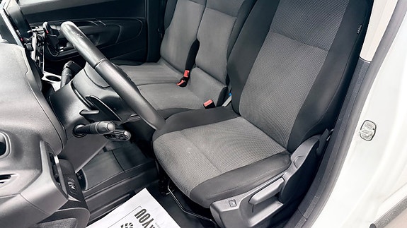 Citroen Berlingo 12 of 24