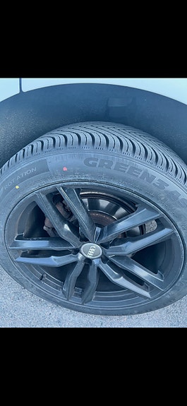 Audi Q5 4 of 5