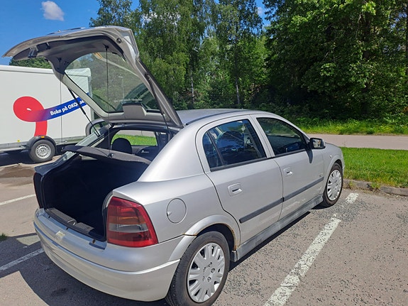 Opel Astra 7 of 8