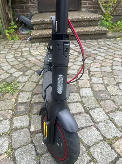 Product image 2 of 12