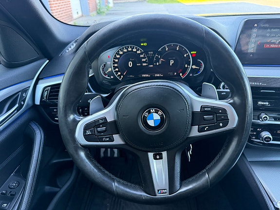 BMW 520d 11 of 13
