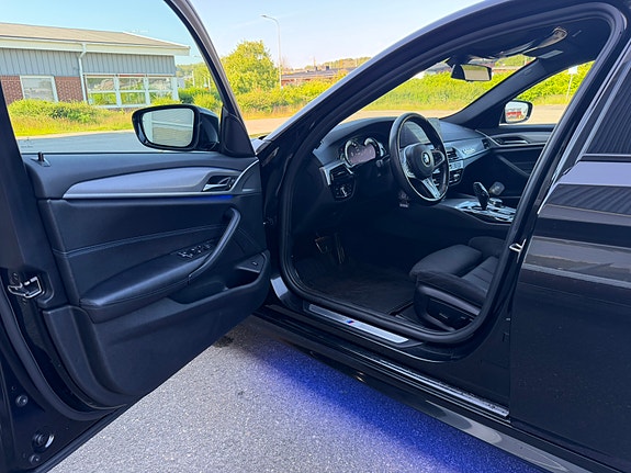 BMW 520d 6 of 13
