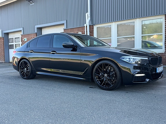 BMW 520d 4 of 5