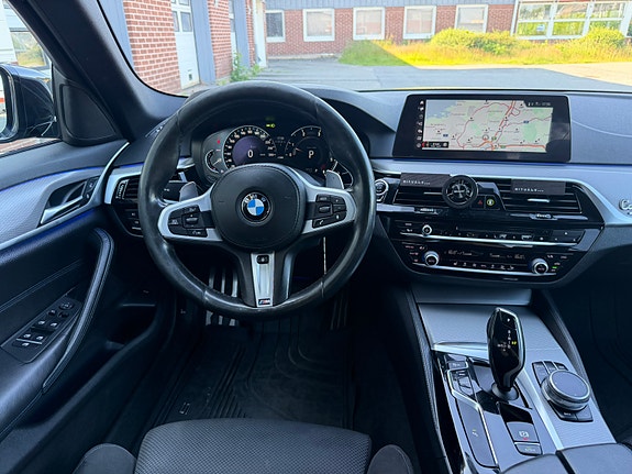 BMW 520d 10 of 13