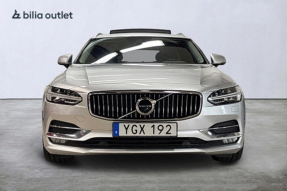 Volvo V90 3 of 5