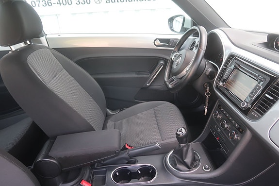 Volkswagen Beetle 8 of 25