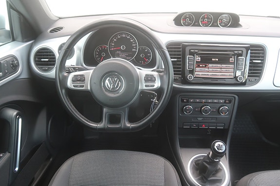 Volkswagen Beetle 7 of 25